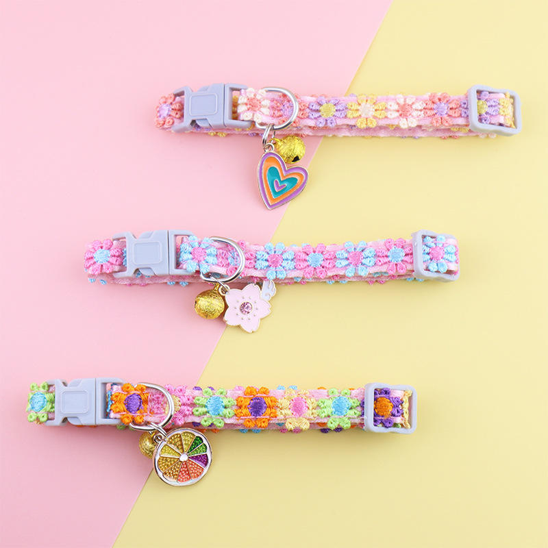Colorful Lace Collar